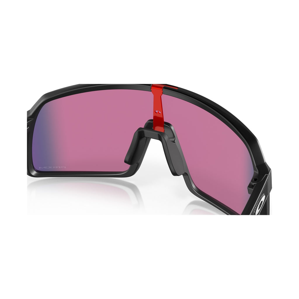 Oakley Sutro rear view showing the Unobtainium nosepads